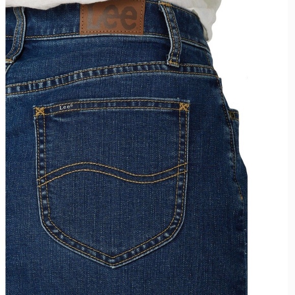 Lee Denim Skort Womens 18 M Beacon Blue Jean Skirt Short Fit Mid Rise - Picture 7 of 8